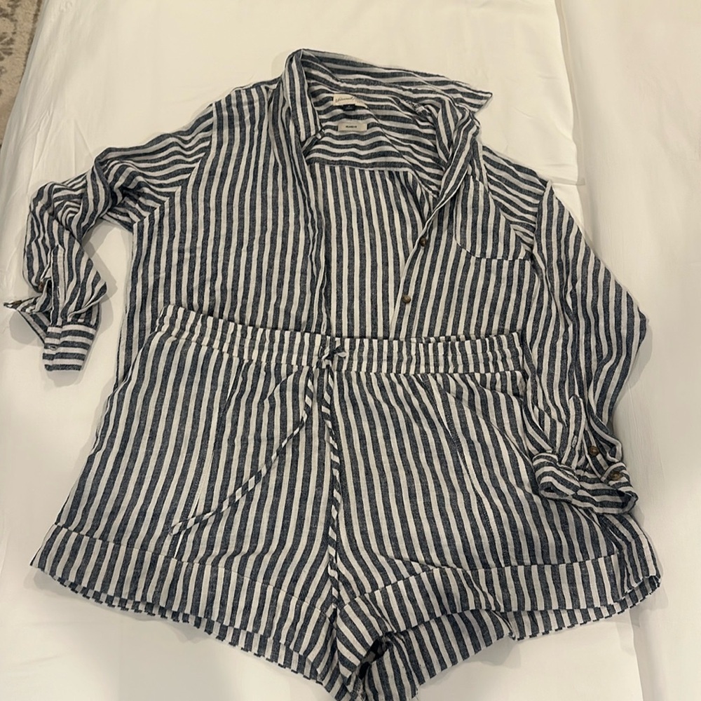 Striped Linen Set